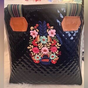 Consuela Classic Tote